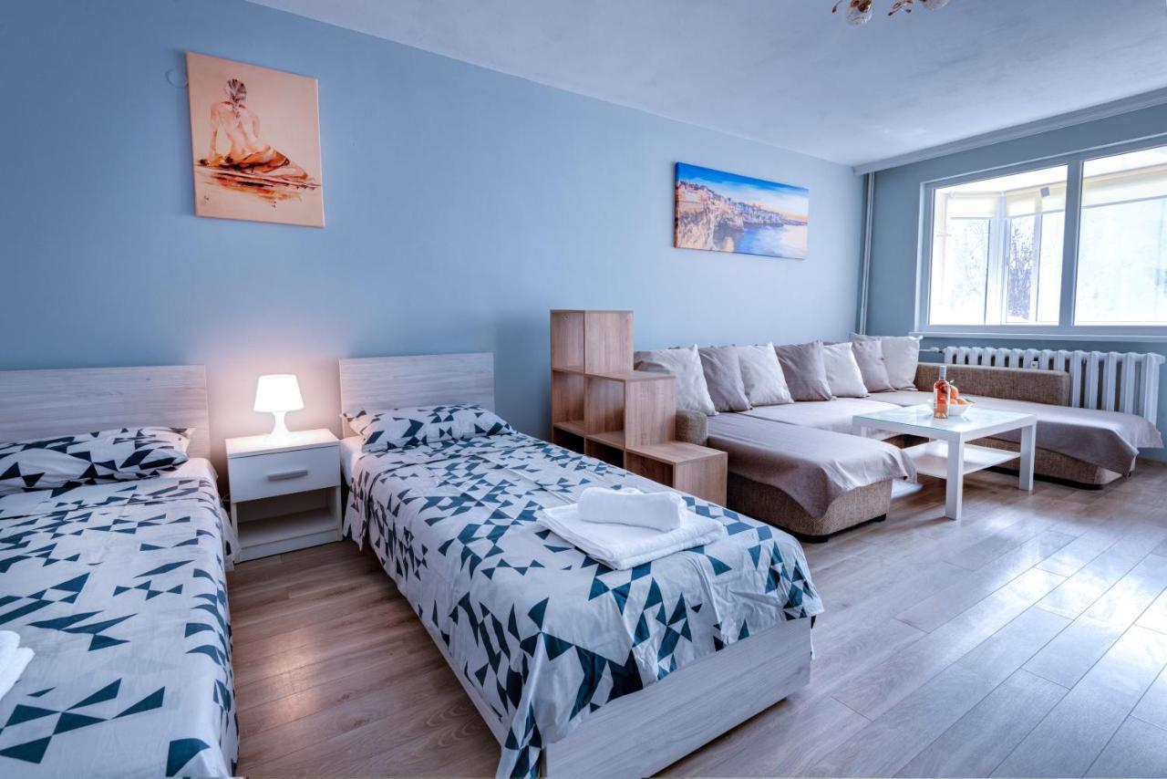 Daisy - 3 Room And Kitchen Apartment In Lazur Burgas Exteriör bild