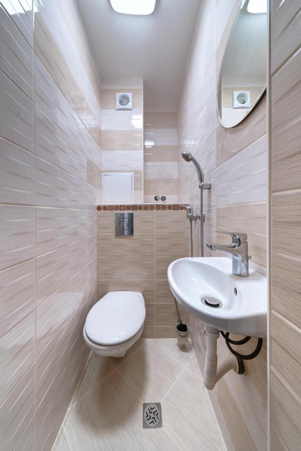 Daisy - 3 Room And Kitchen Apartment In Lazur Burgas Exteriör bild