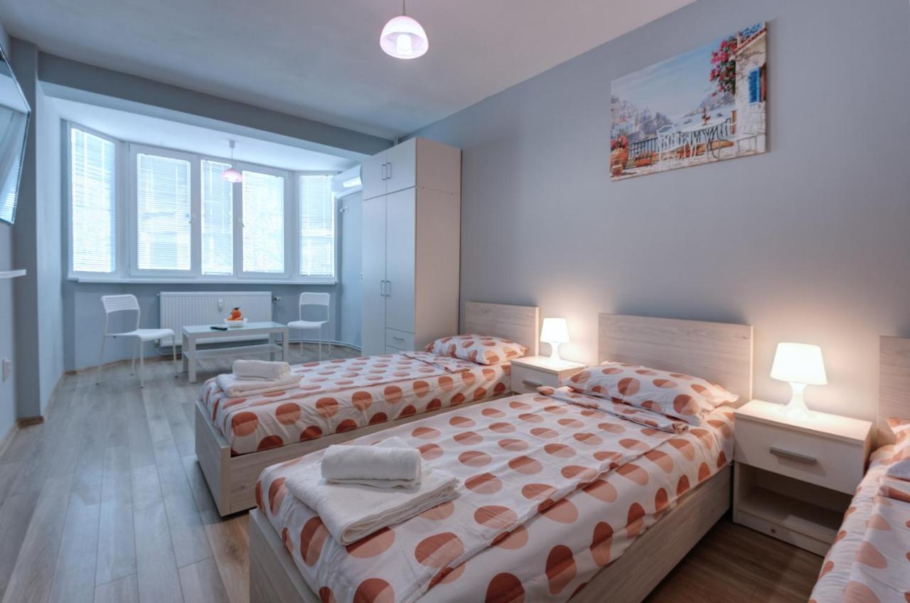 Daisy - 3 Room And Kitchen Apartment In Lazur Burgas Exteriör bild