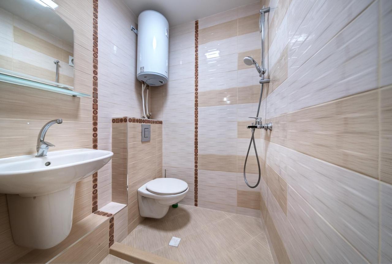 Daisy - 3 Room And Kitchen Apartment In Lazur Burgas Exteriör bild